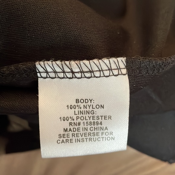 Luna Rae sleeveless illusion neck swing top - Picture 3 of 4